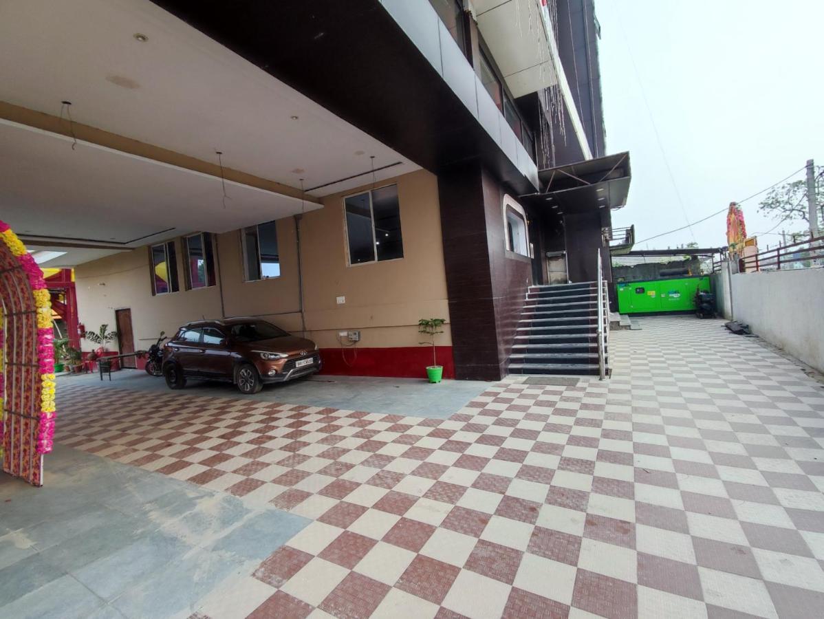 Hotel Kanha Shyam Madhubani Exterior photo