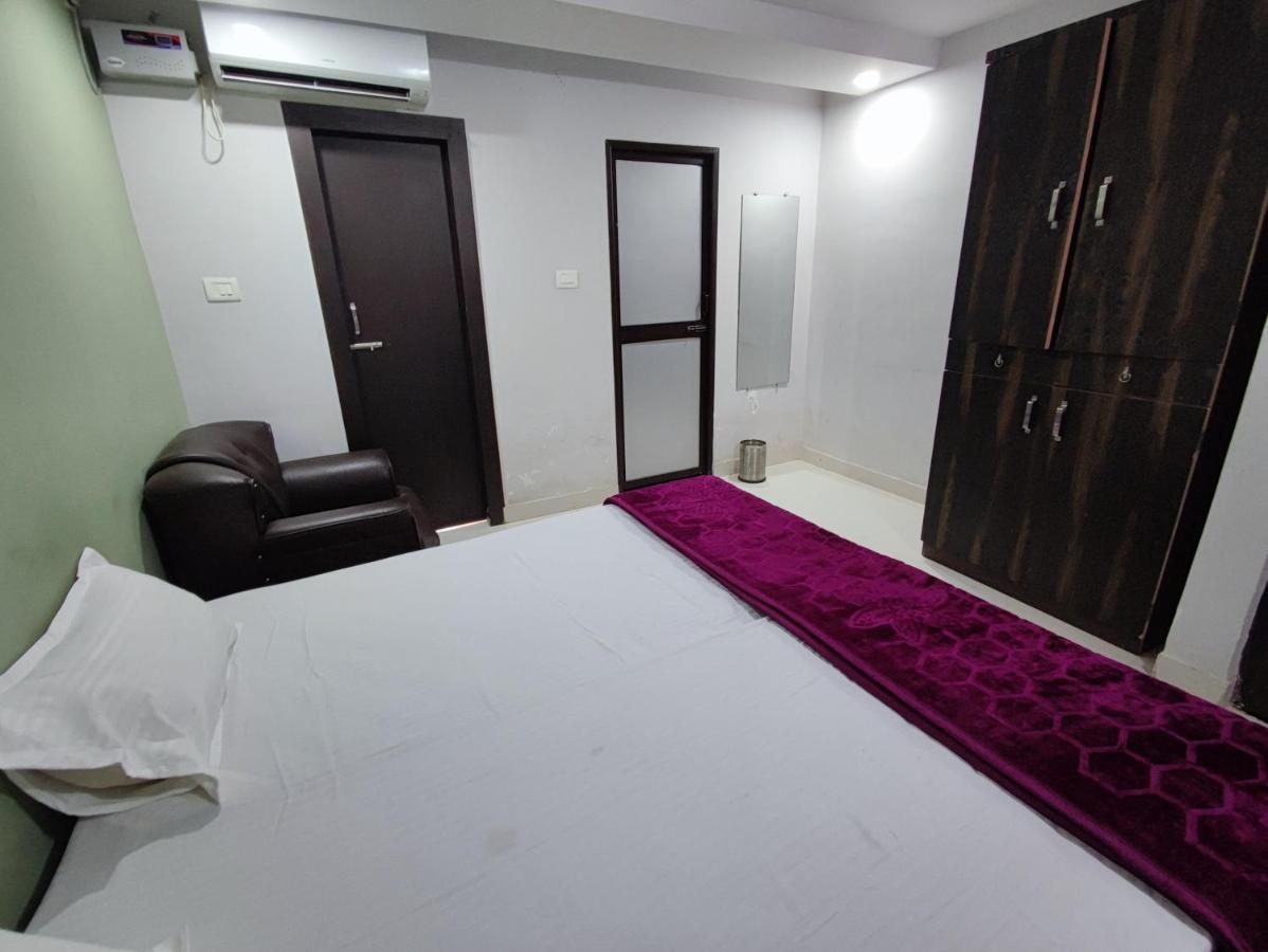 Hotel Kanha Shyam Madhubani Exterior photo